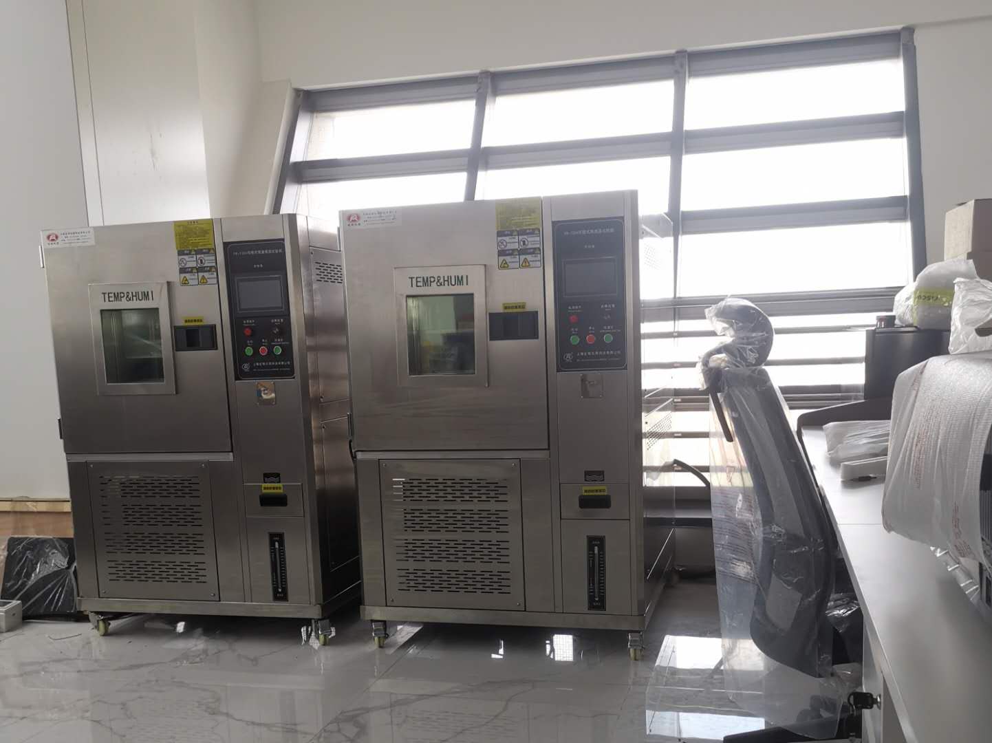 ������������һ�о���4�_��غ����/���_ԇ��佻�����